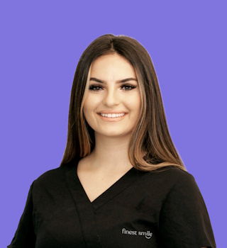 elita-jahiji-sadiku-finest-smile-zahnarzt-zuerich.jpg 